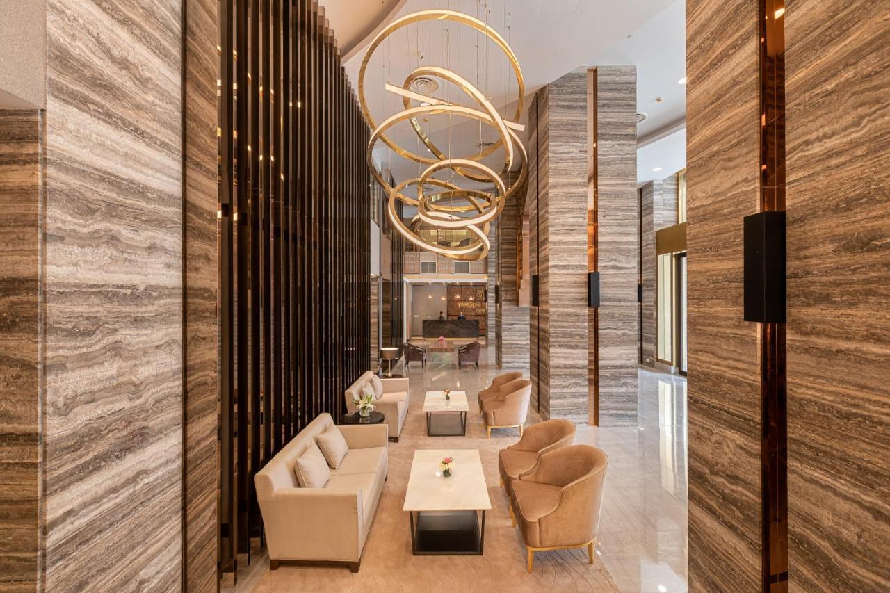 Yangon Thanlwin Hotel Extérieur photo