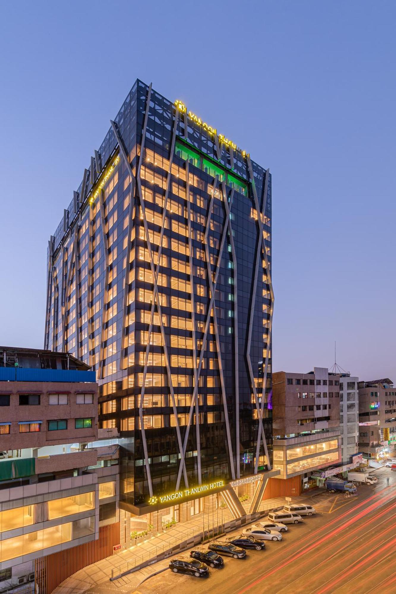Yangon Thanlwin Hotel Extérieur photo